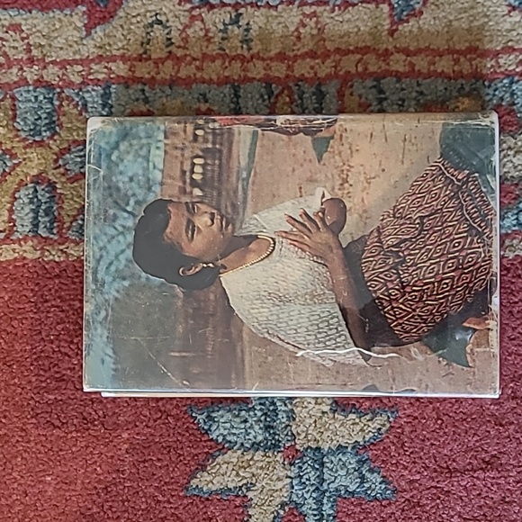 A DRAGON APPARENT TRAVELS IN INDO-CHINA BY NORMAN LEWIS - Picture 2 of 16